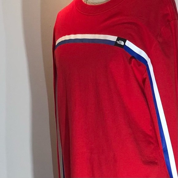 The North Face Men’s Standard Fit Long Sleeves T- Shirt in Red Sz M - Picture 3 of 7